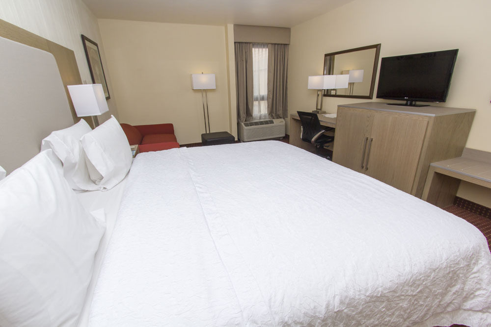 Hampton Inn Monterrey-Airport Apodaca Exteriör bild